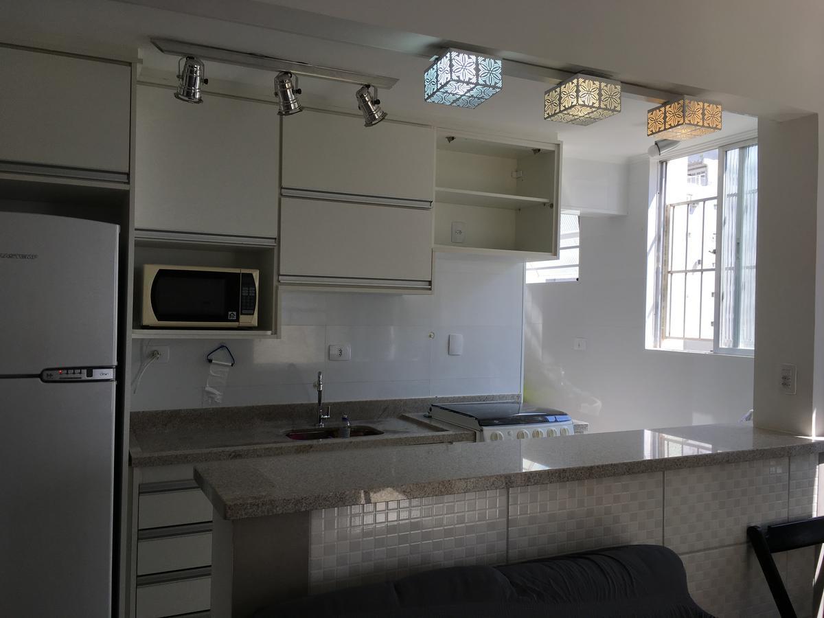 Apartamento Pitangueiras กัวรูจา ภายนอก รูปภาพ